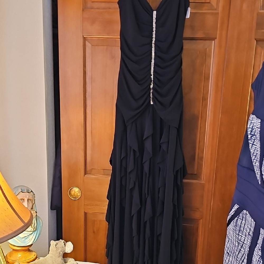 Elegant Black Evening Gown